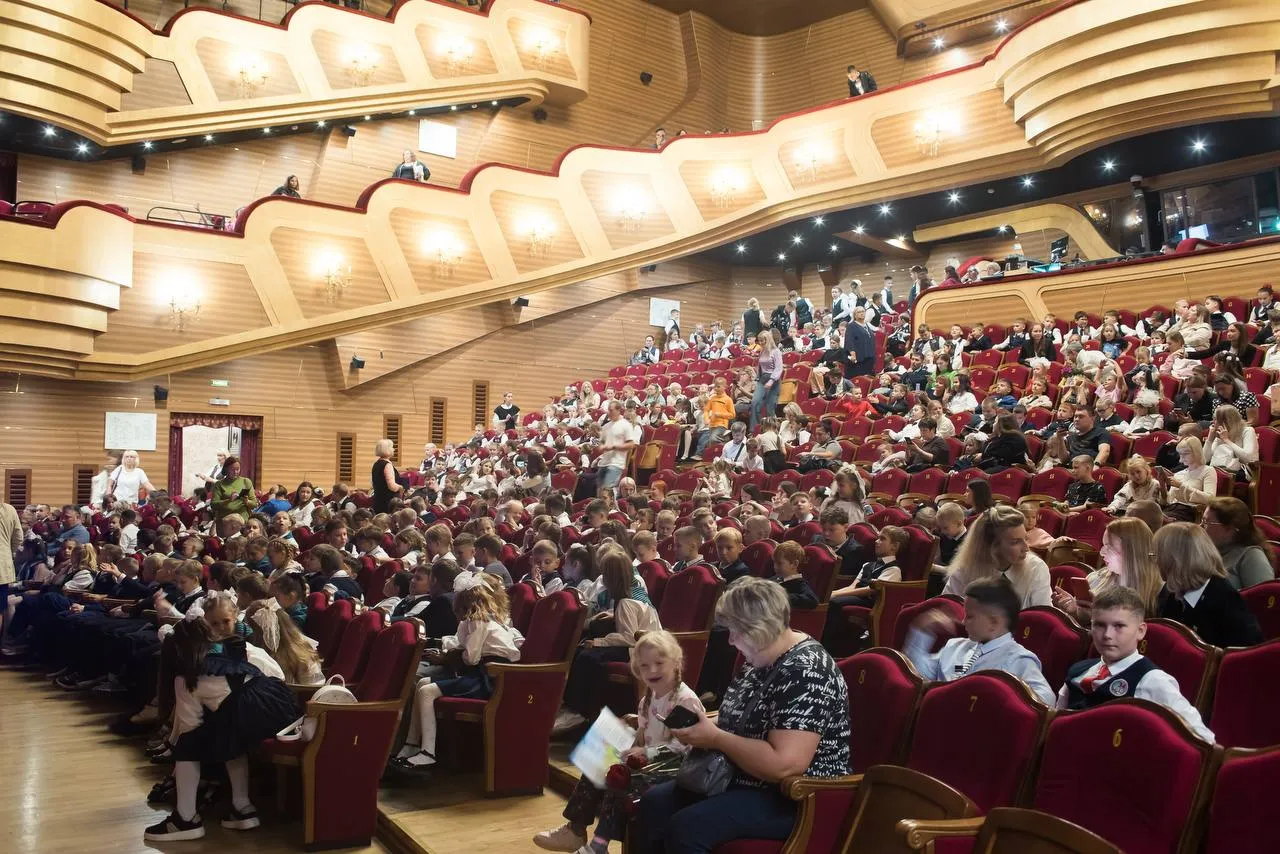 Смотреть фотографию